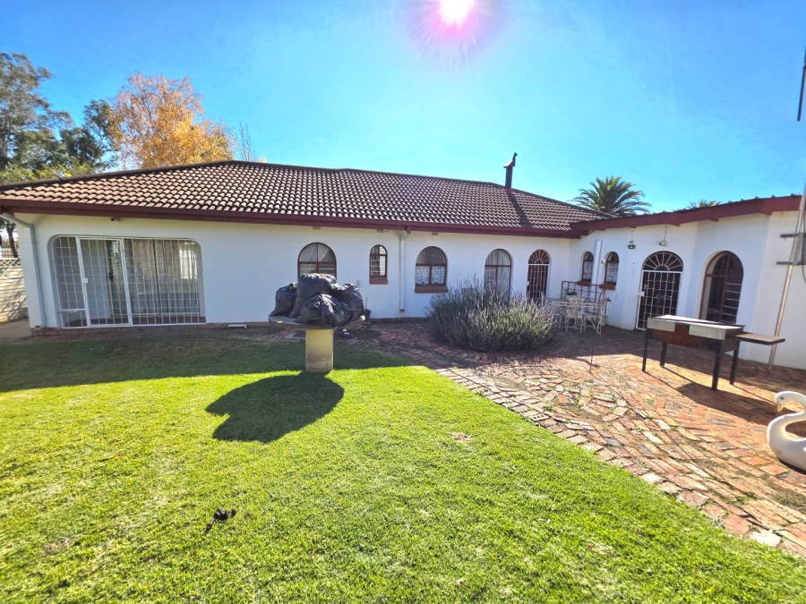 3 Bedroom Property for Sale in La Provance Free State